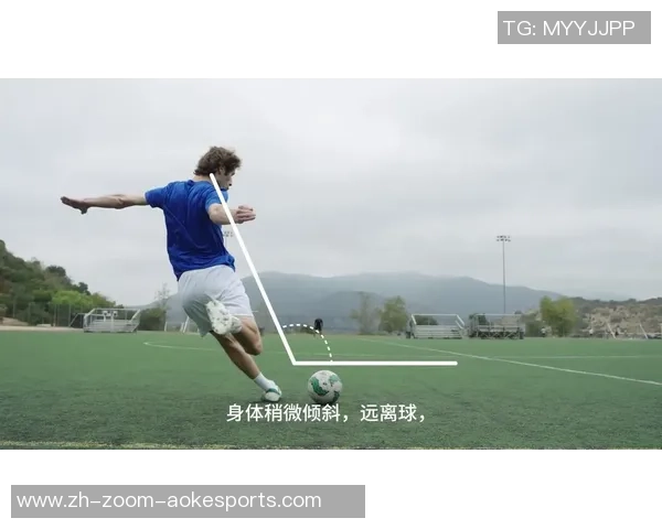 足球边中卫的战术价值与技术要求解析及其在现代足球中的重要性探讨